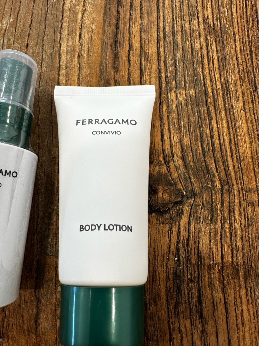 Salvatore Ferragamo Convivio Skincare Trio – White & Dark Green - Picture 2 of 6